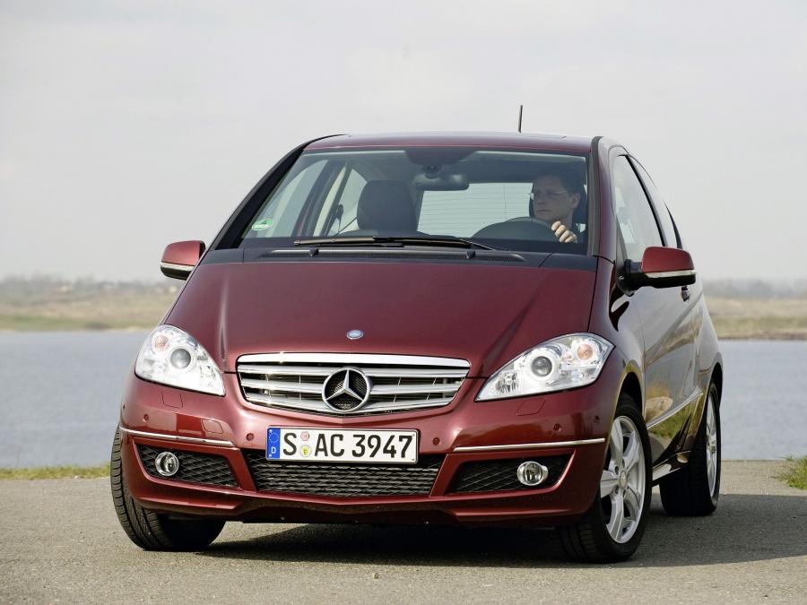  Mercedes-Benz A200 CDI 3-Door 2008 года  (фото 4 из 6)
